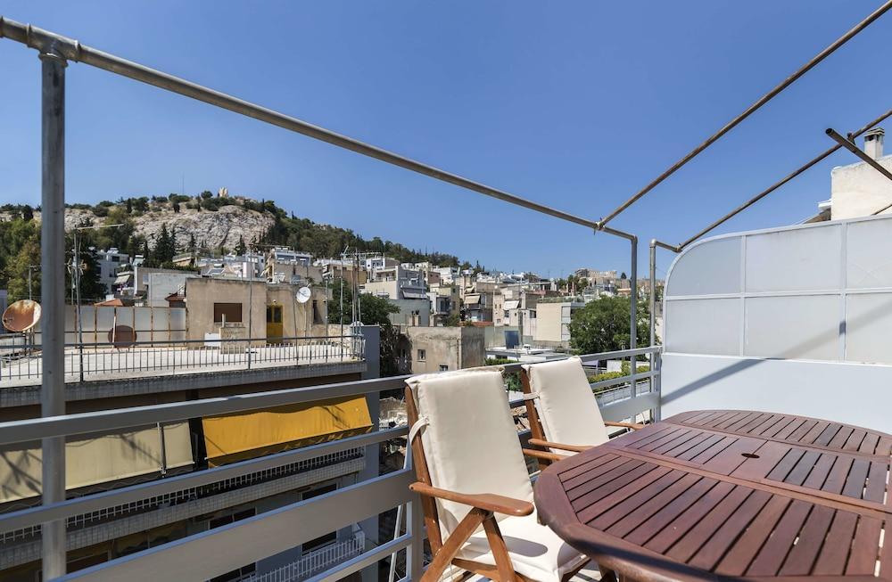 Acropolis View Luxury Suite Афины Экстерьер фото